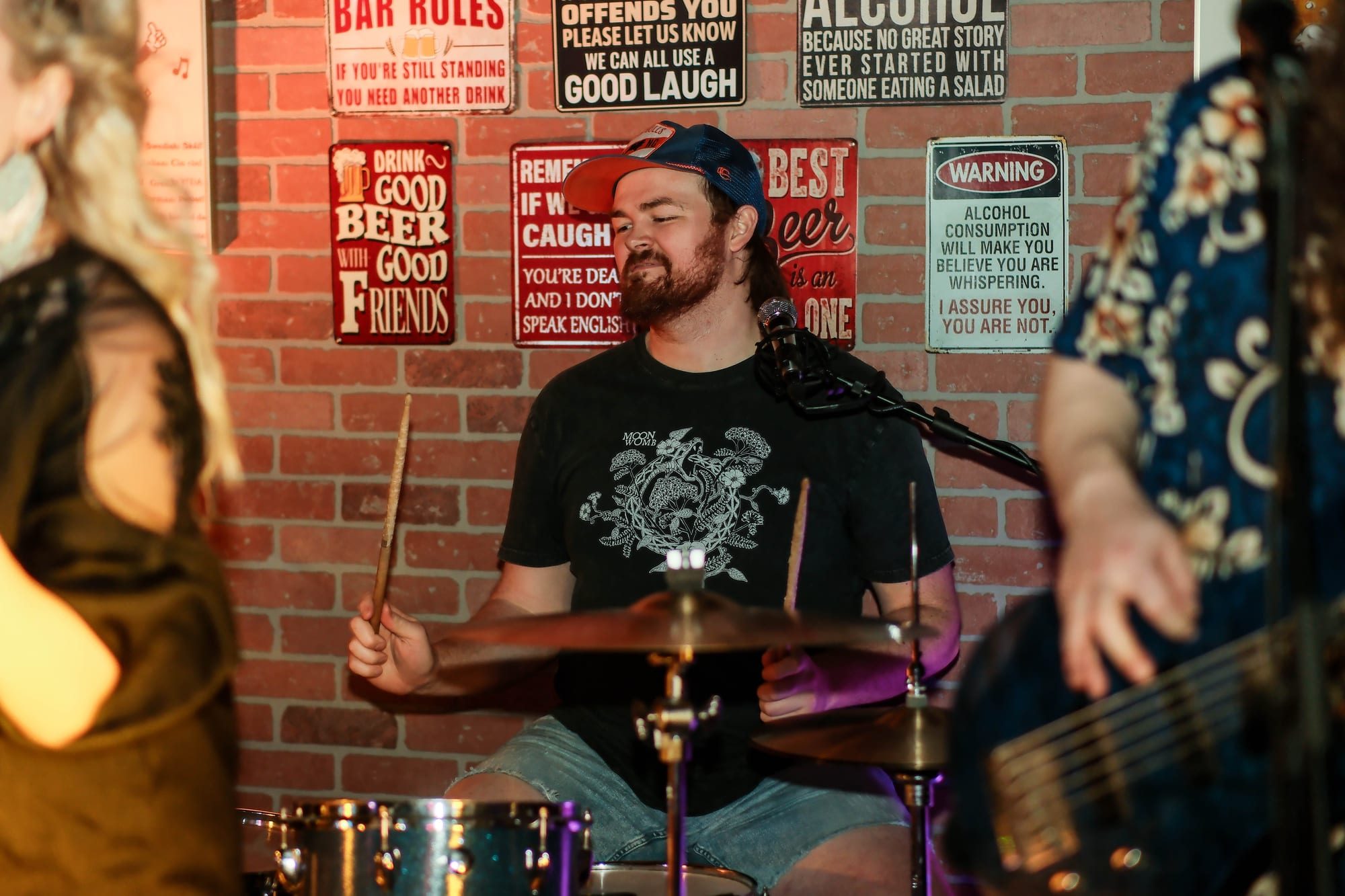 K-Bomb and the Kool Whips — Backyard Bar — photograph 6