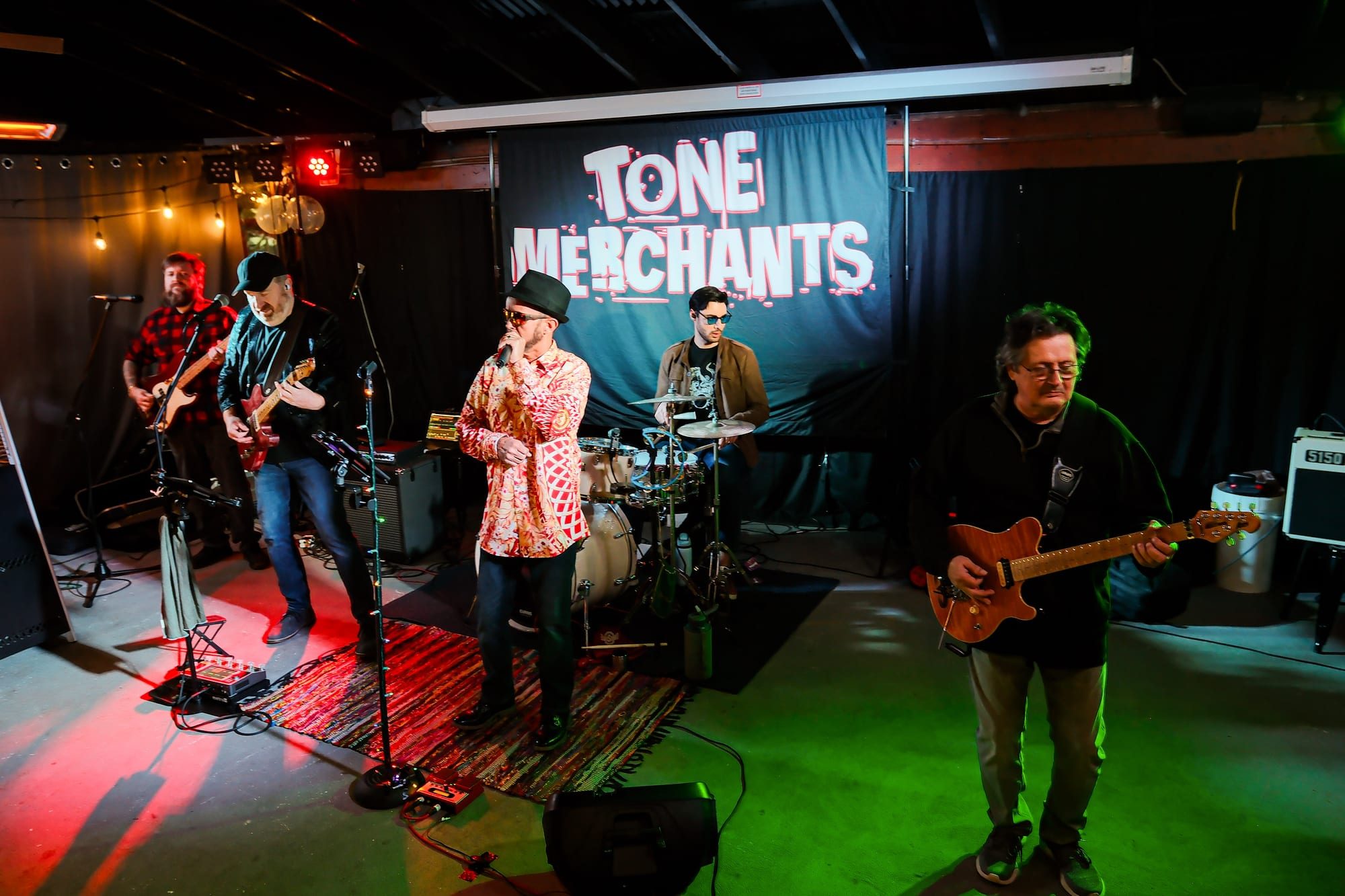 Tone Merchants — Backyard Bar — photograph 17