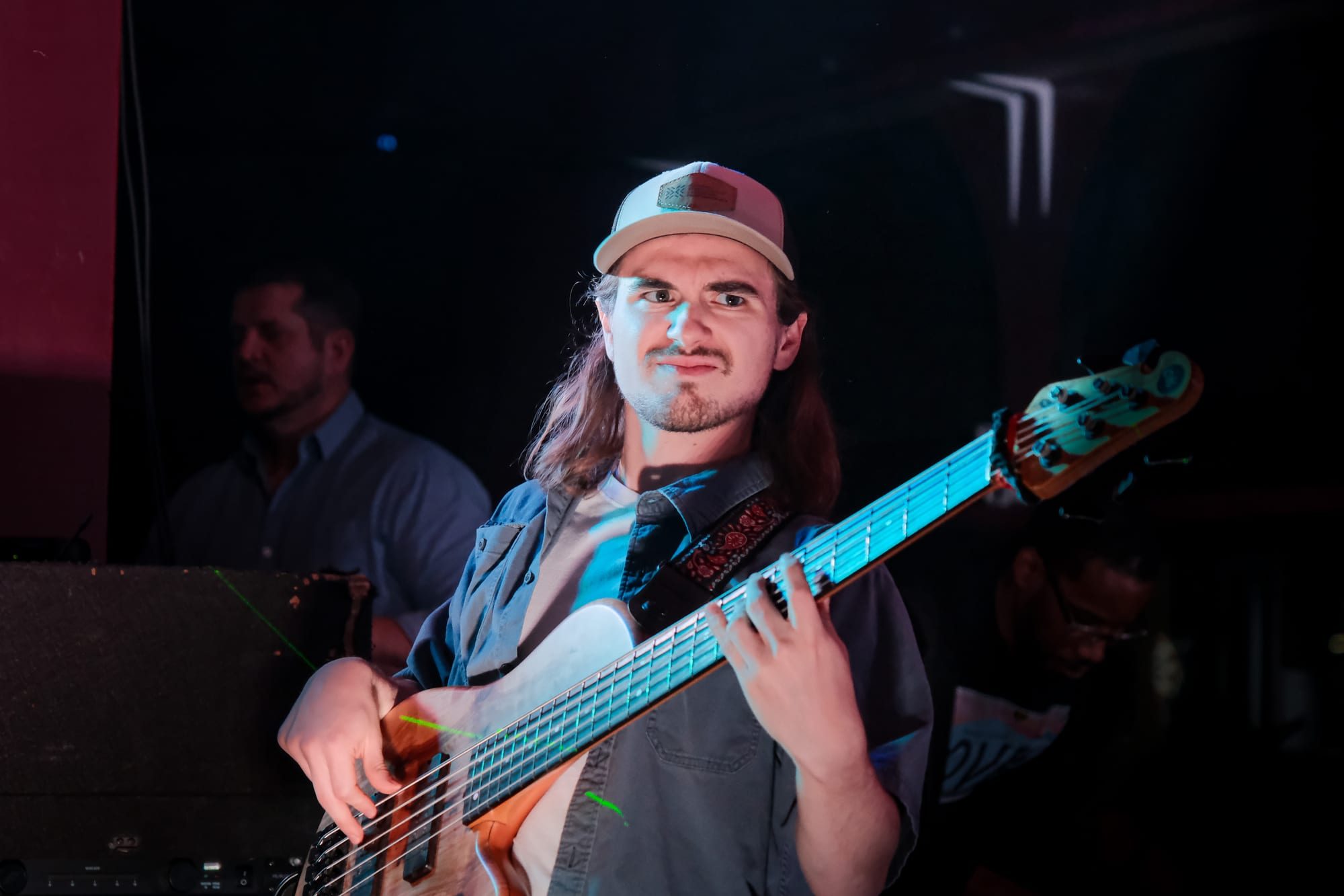 Love Tribe — Hangout Bar — photograph 6