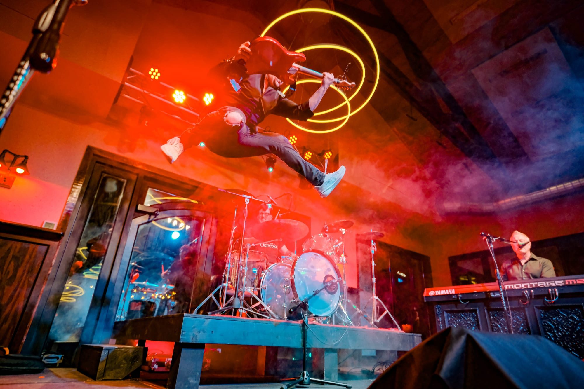 Magic Pipers — ZincHouse — photograph 4