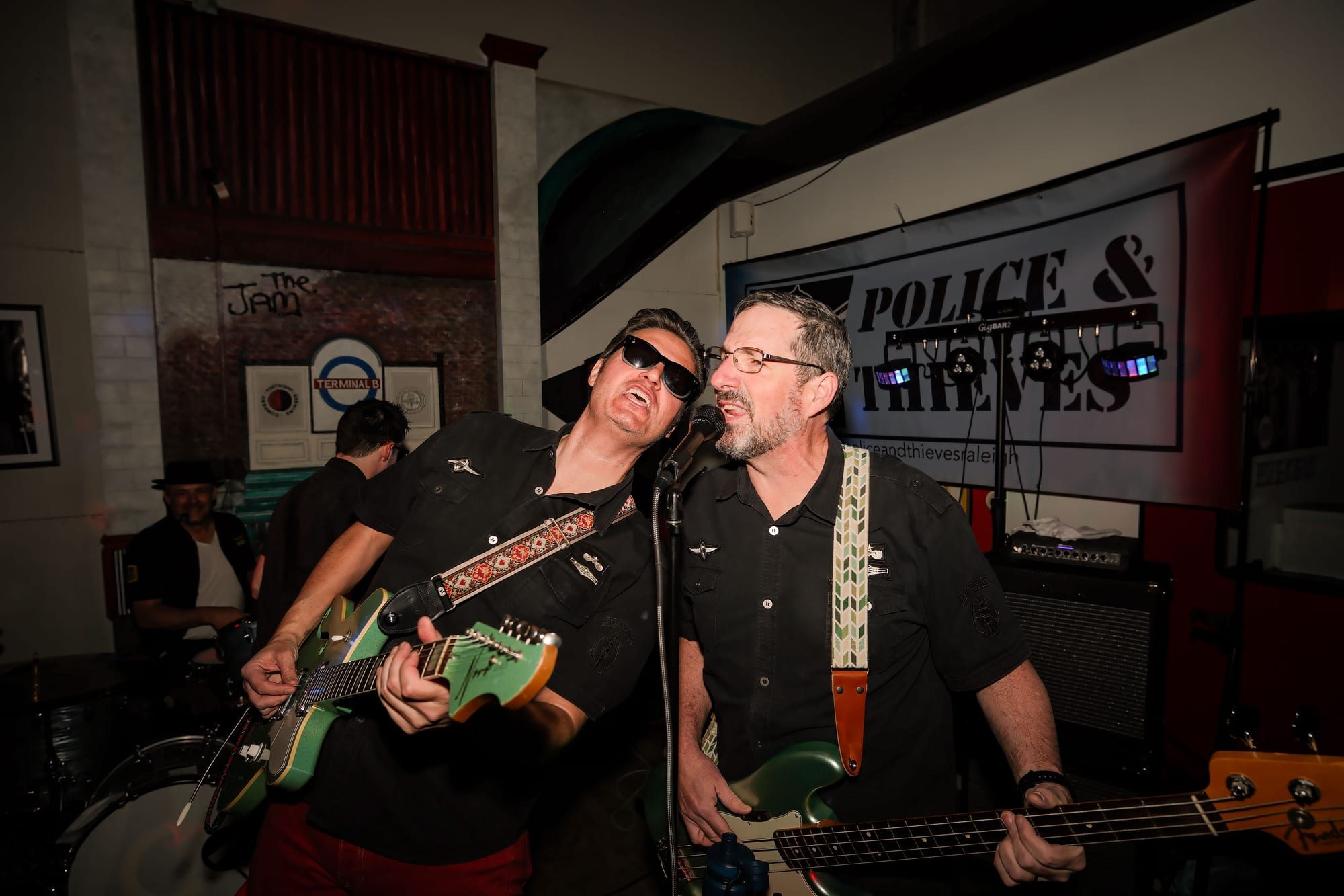 Police and Thieves — Fortnight — photograph 4