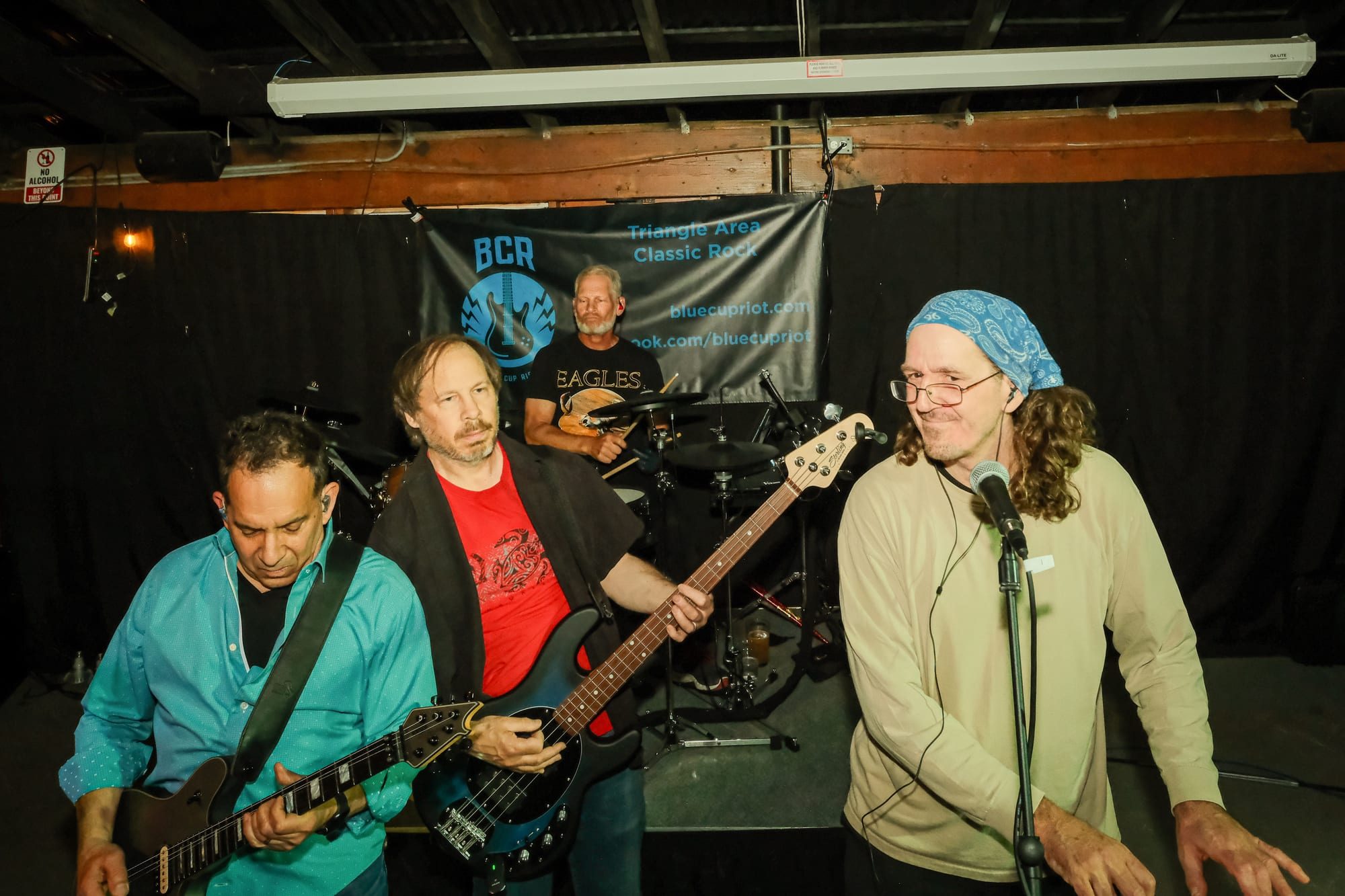 Blue Cup Riot — Backyard Bar — photograph 4