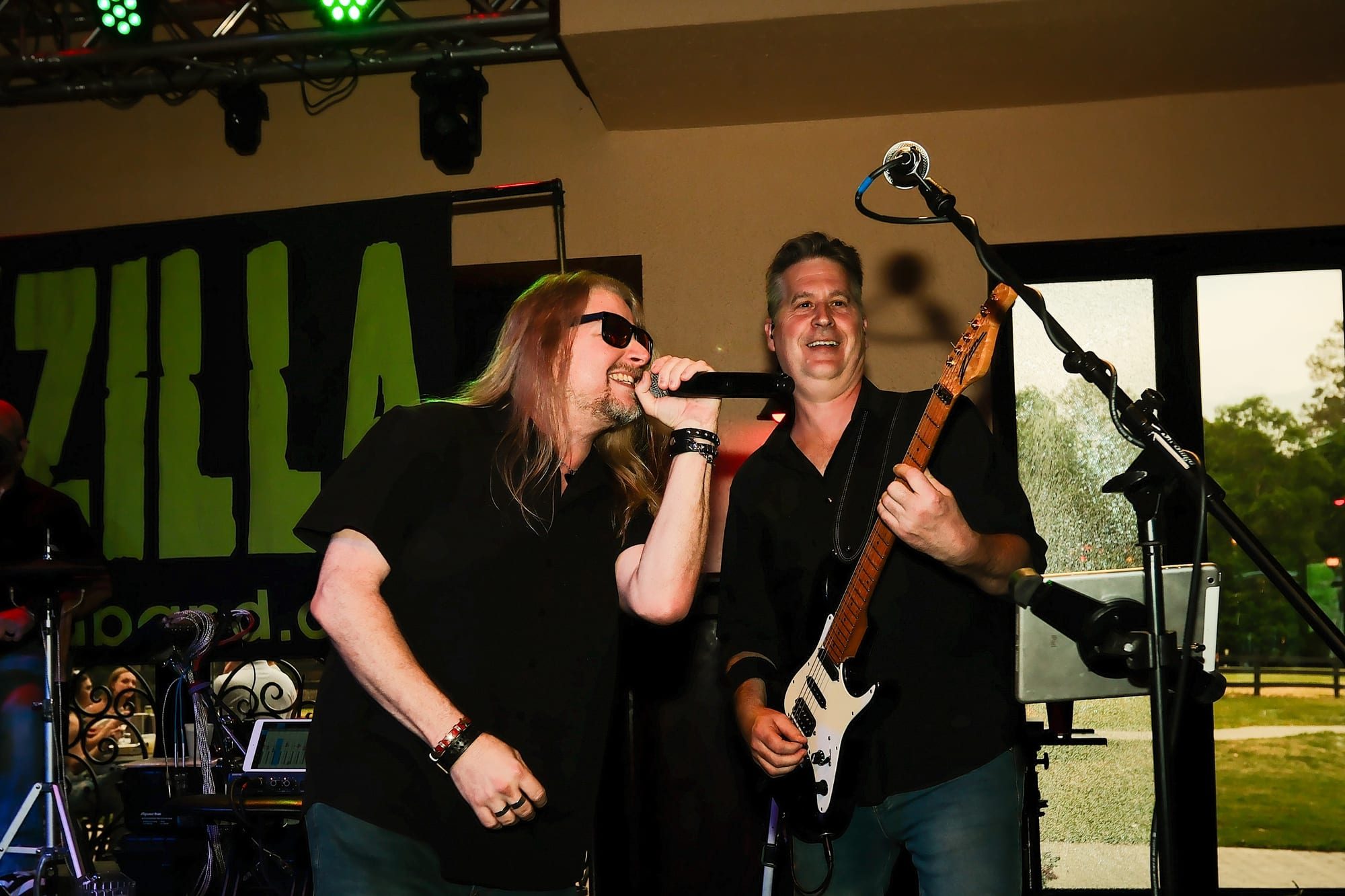 Rockzilla — ZincHouse — photograph 2