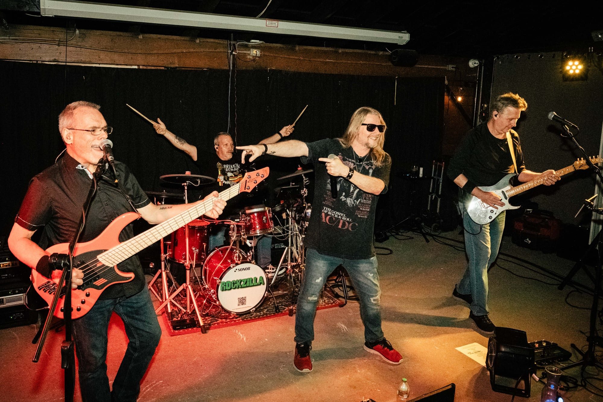 Rockzilla — Backyard Bar — photograph 6