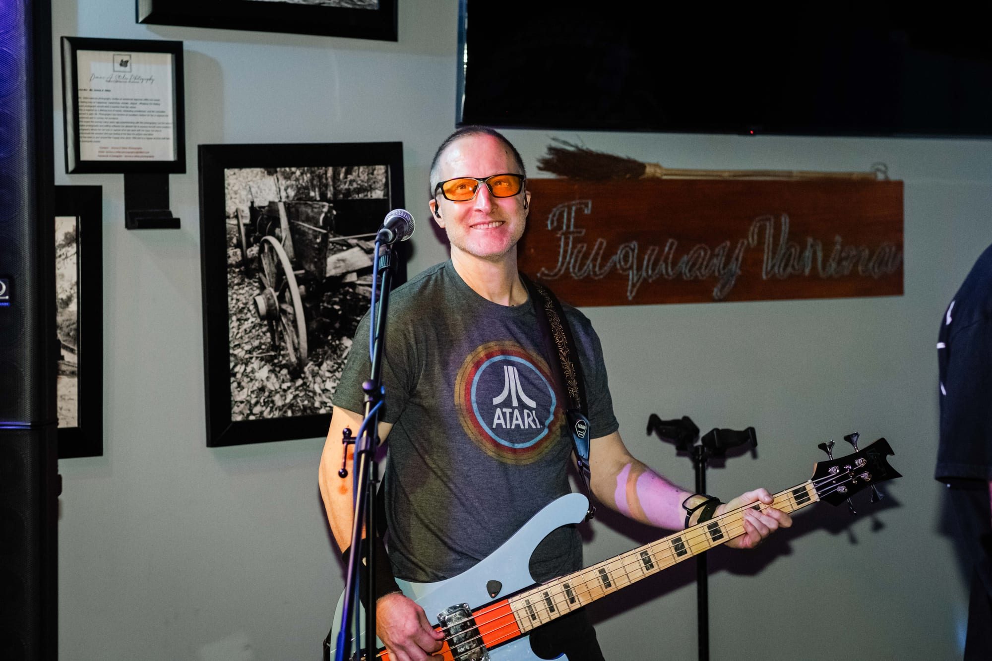 Cheeze Factor — Oaklyn Springs Brewery — photograph 12
