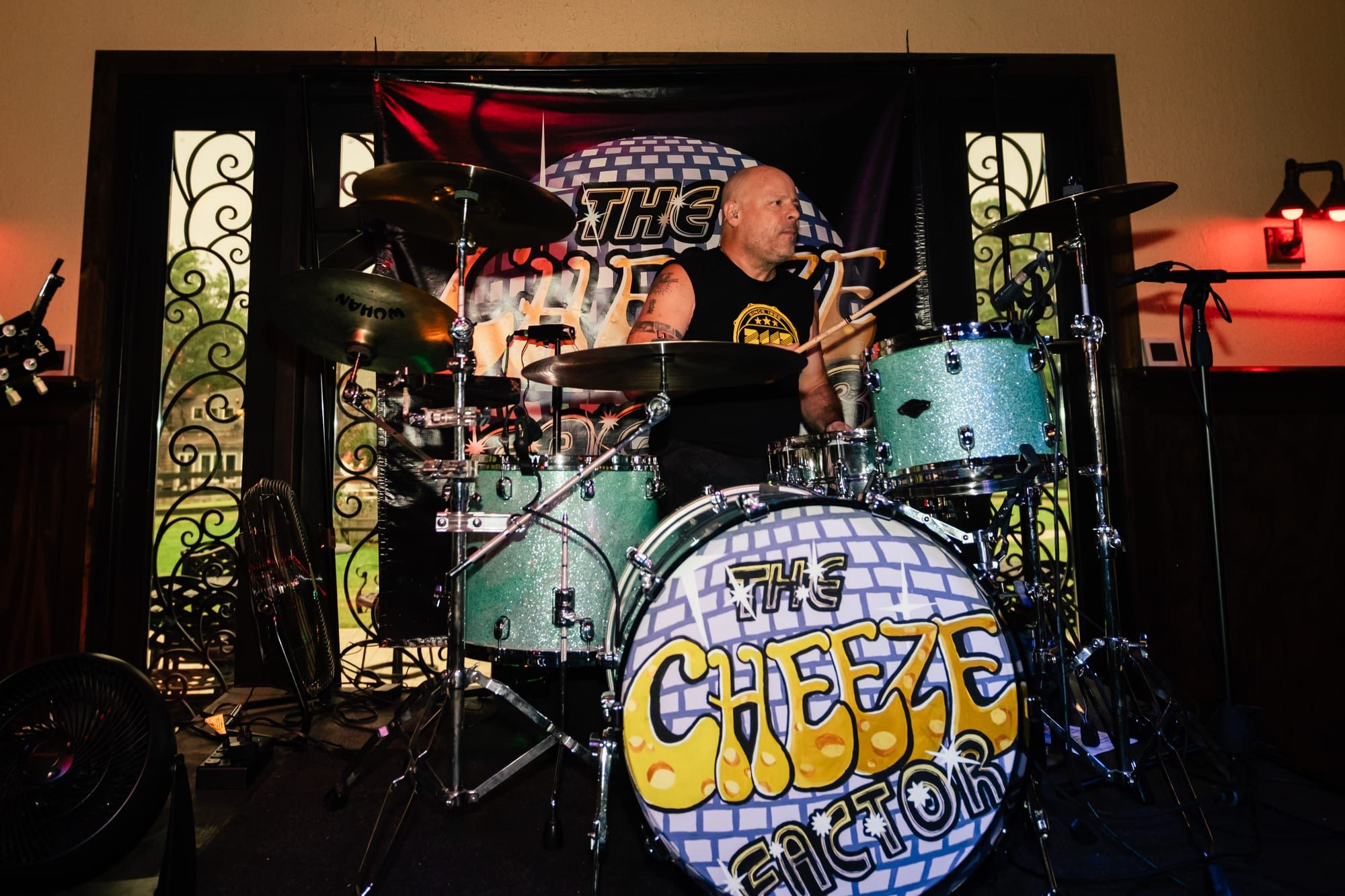 Cheeze Factor — ZincHouse — photograph 7