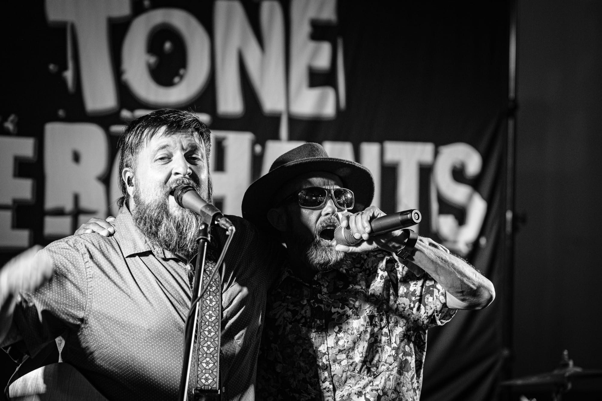 Tone Merchants — Bombshell — photograph 8