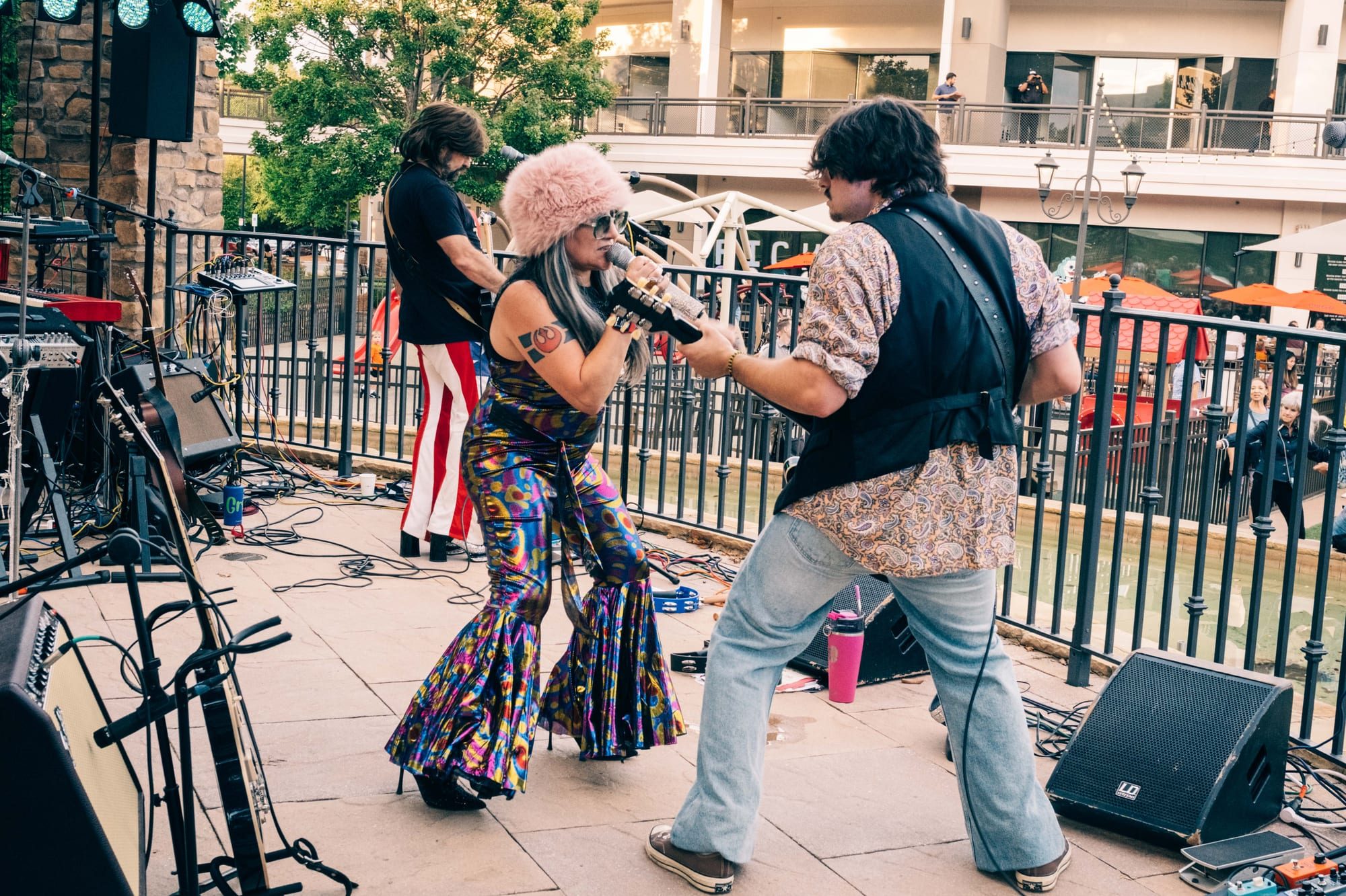 8-Track Minds — Waverly Music Series — photograph 4