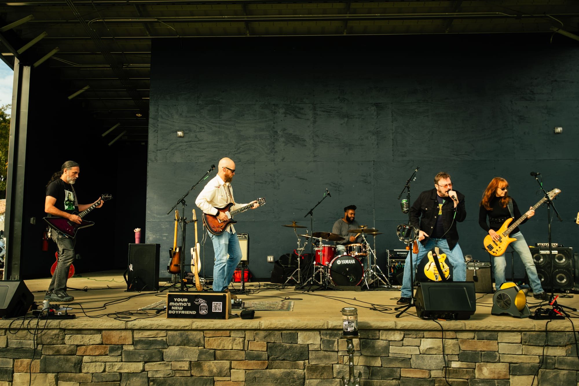 YMNB — Aviator Hanger Bar — photograph 1