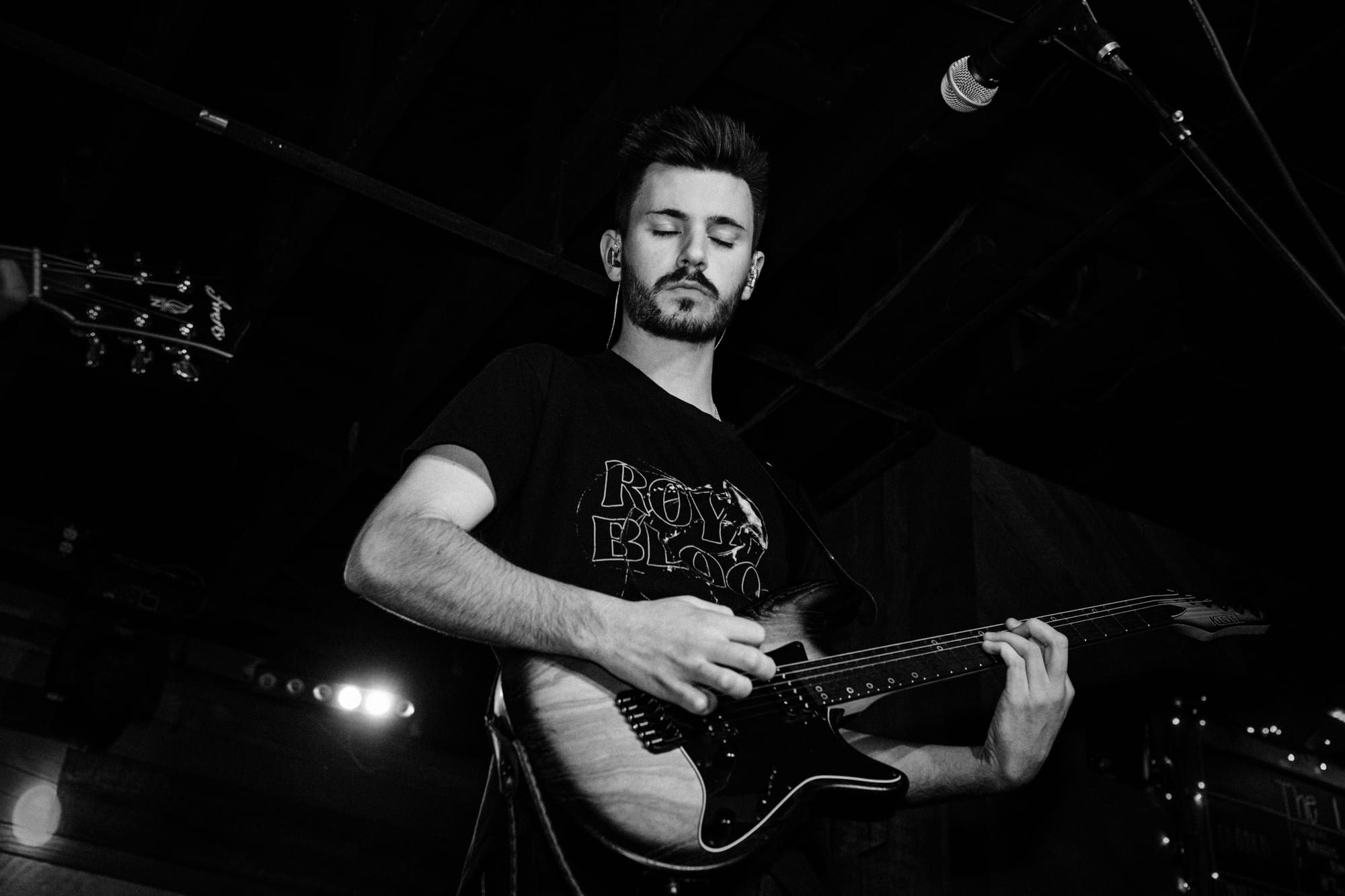 Kyle Mullins — Tin Roof — photograph 6