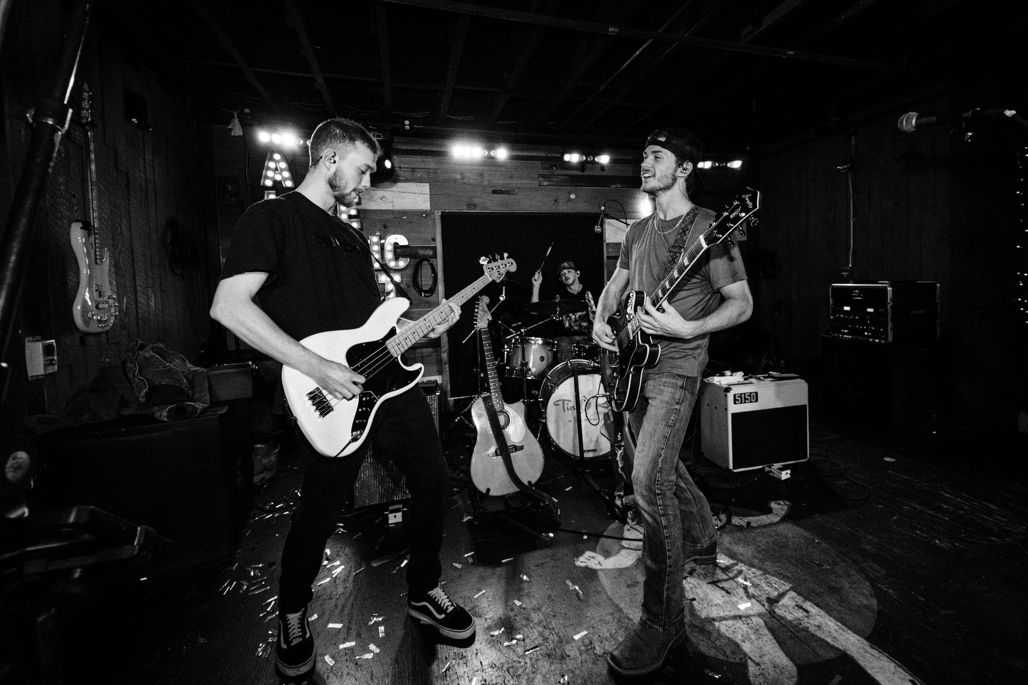 Kyle Mullins — Tin Roof — photograph 8