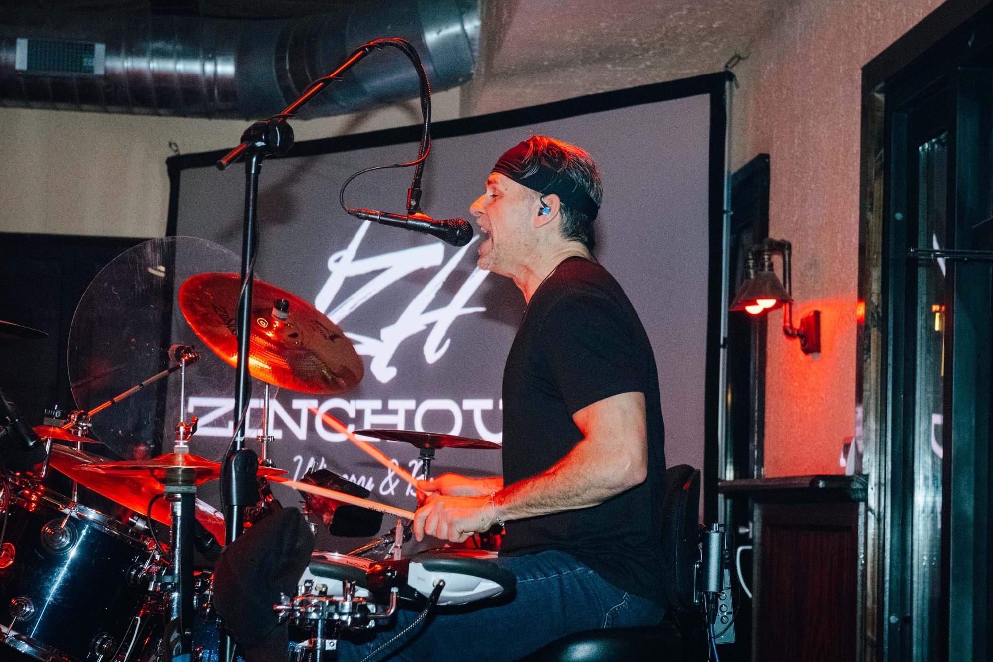 Alibi — ZincHouse — photograph 5