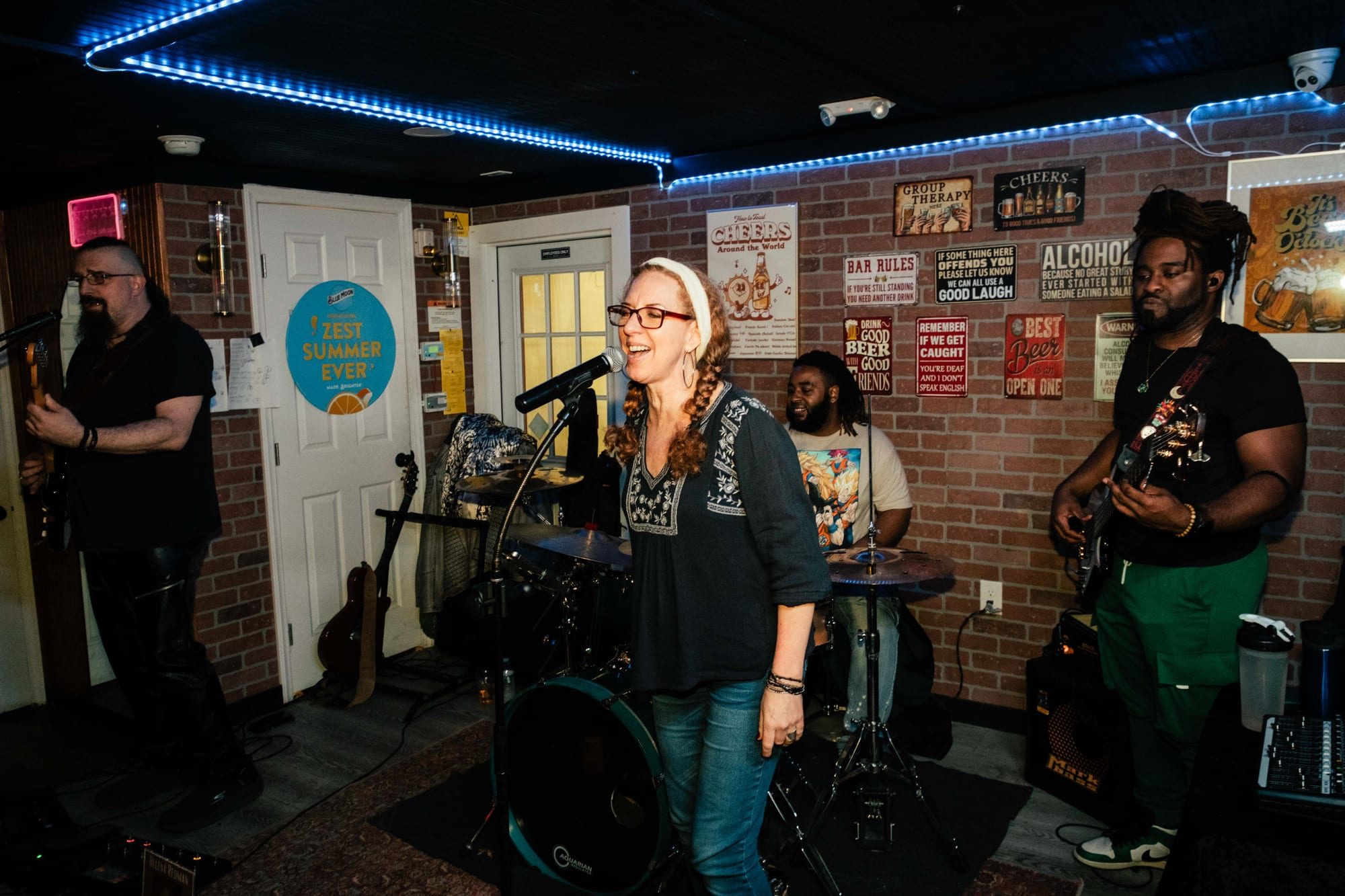 Helena Redman — Backyard Bar — photograph 4