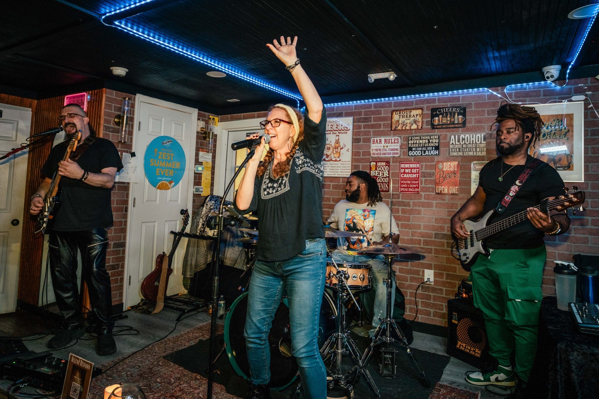 Helena Redman — Backyard Bar — photograph 6