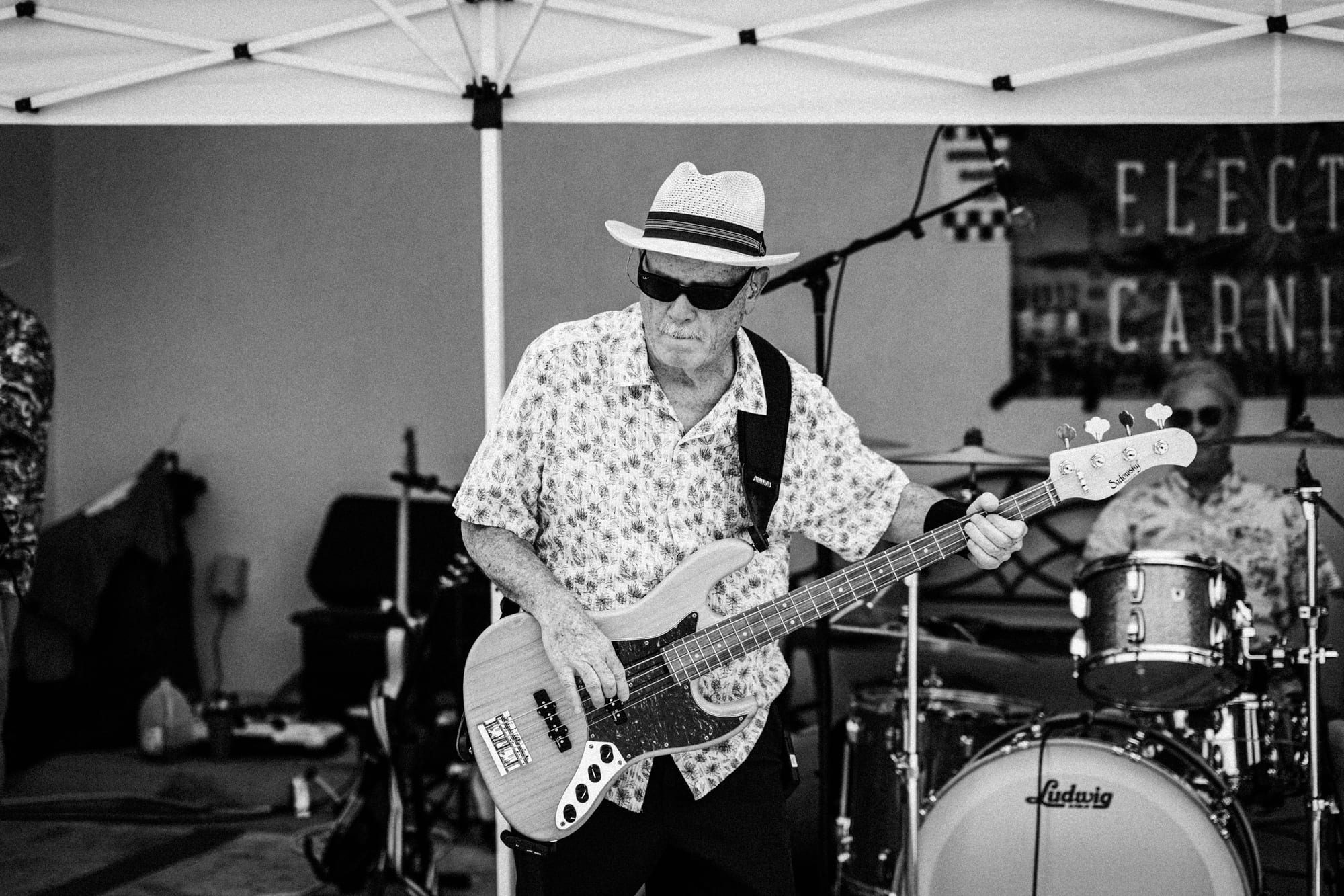 Electric Carnival — Tobacco Road H-D — photograph 2