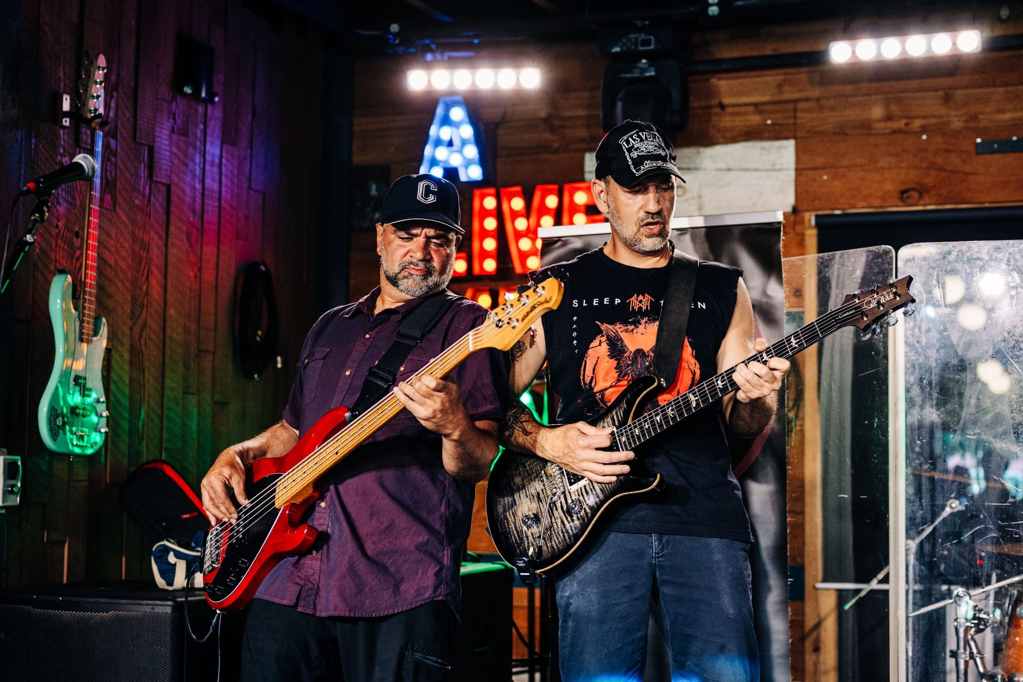 Jane and Tonic — Tin Roof — photograph 4