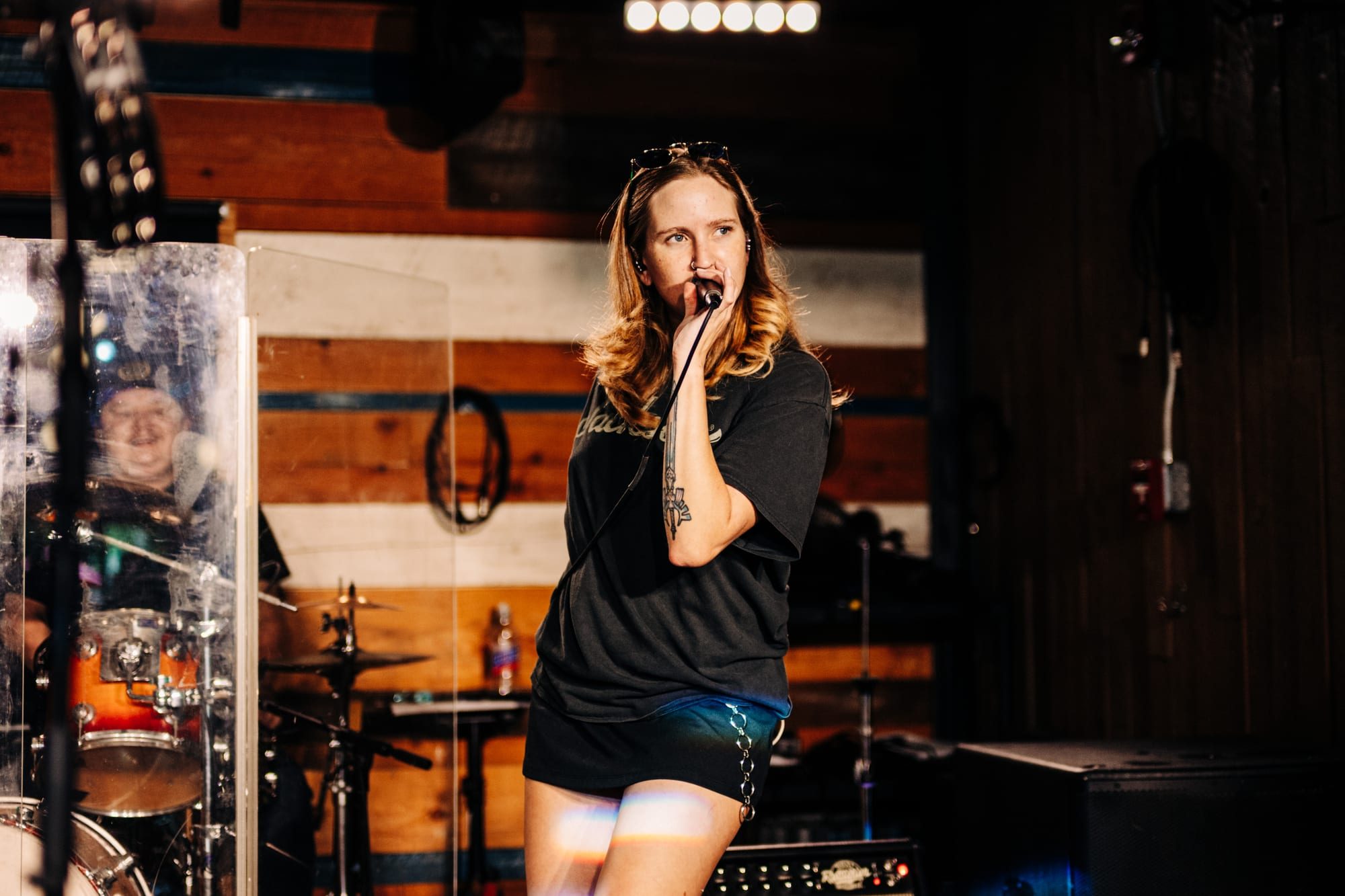 Jane and Tonic — Tin Roof — photograph 10