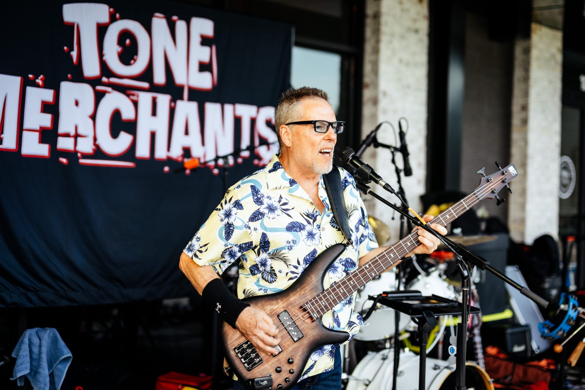 Tone Merchants — Switch Craft — photograph 5
