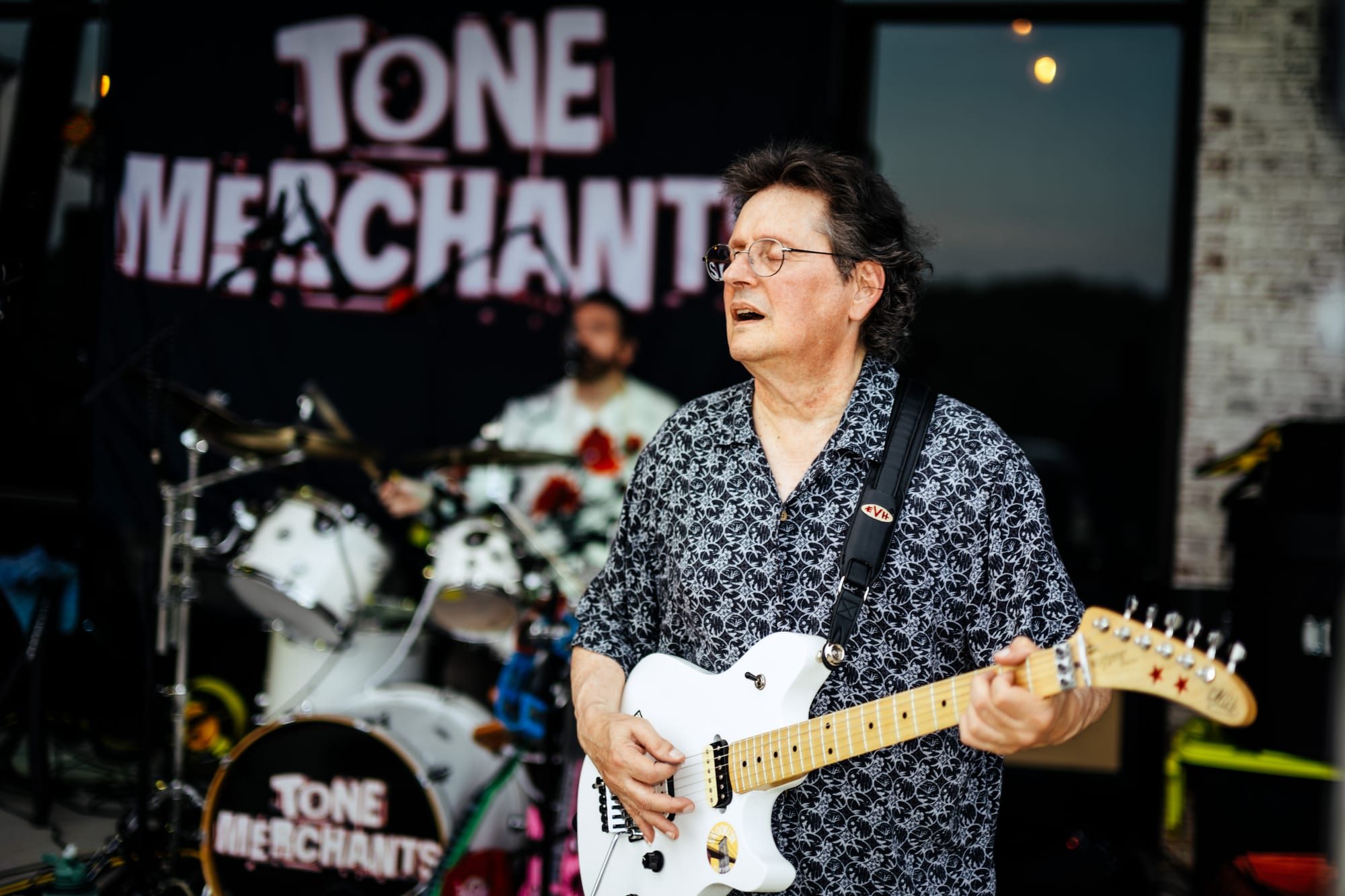 Tone Merchants — Switch Craft — photograph 11
