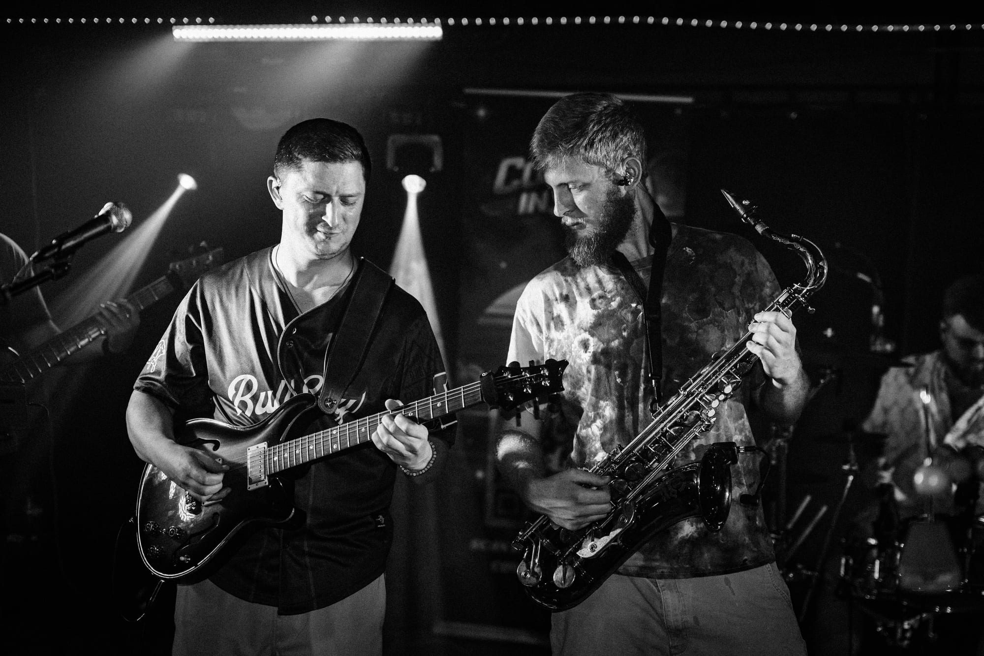Covered in Jam — Backyard Bar — photograph 20
